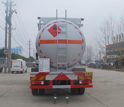 解放龙V小三轴18.9方易燃液体罐式运输车后面图