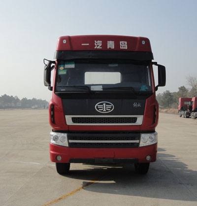 CA4259P2K2T1E4A80型平头柴油牵引车燃油公告参数