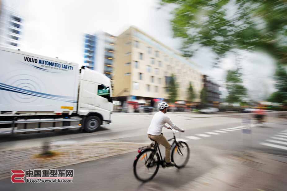 沃爾沃集團(tuán)針對(duì)騎行者發(fā)起道路安全新活動(dòng)