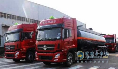 20多台瑞江铝合金液罐车成功交付四川客户