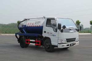 江铃顺达3.6方国五吸污车