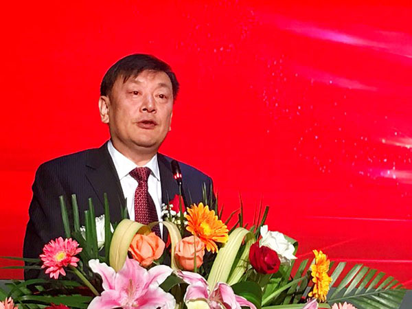 新时代 再出发 中国重汽集团召开2018年商务大会