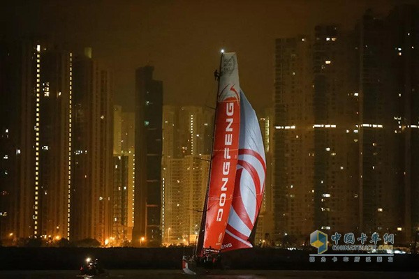 歡迎回家，東風(fēng)隊(duì)第四賽段香港站再獲亞軍！