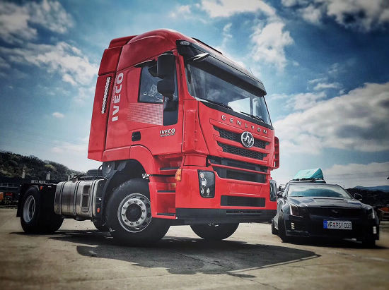 红岩同步欧洲标准品质打造卡车人梦想首选成为重卡界黑马