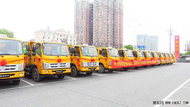 福田時代渣土車助力建設(shè)美麗宜春