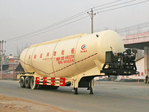 59方低密度粉粒物料运输半挂车