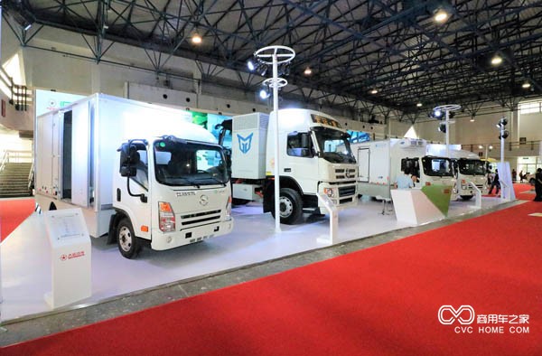五年多赚50万 分分钟带你了解大运纯电动牵引车