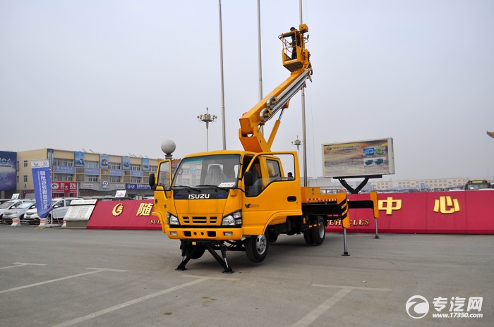 高空作業(yè)車：保養(yǎng)也要分等級(jí)