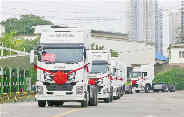 慶鈴產(chǎn)重型車首次出口東盟