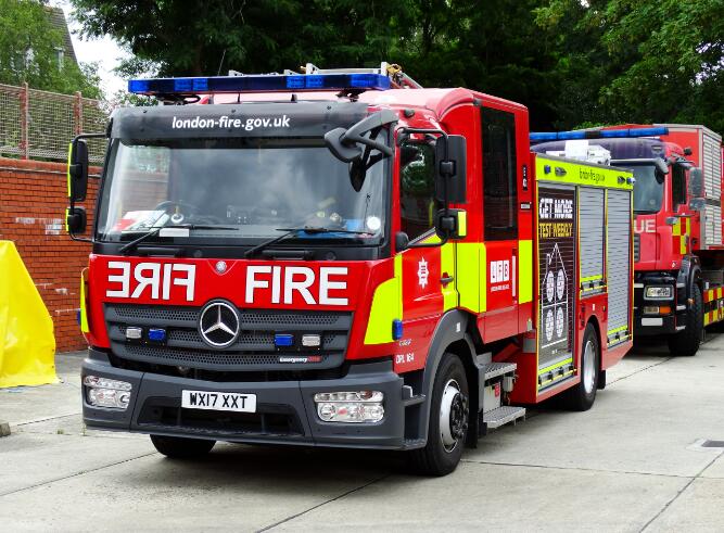 伦敦消防队因反应迅速及可靠性而选择艾里逊变速箱