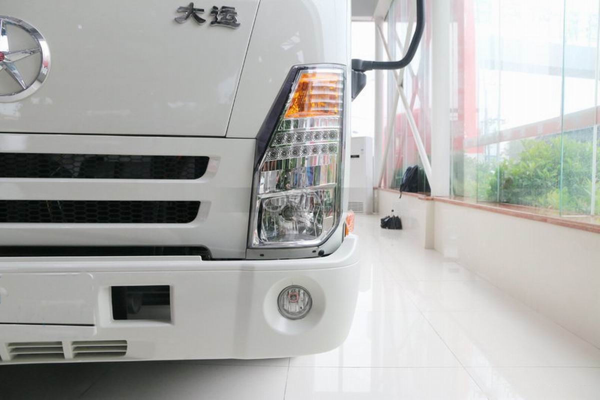 大運E3純電動3.6米廂式輕卡車燈