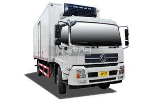 东风天锦7.4米冷藏车