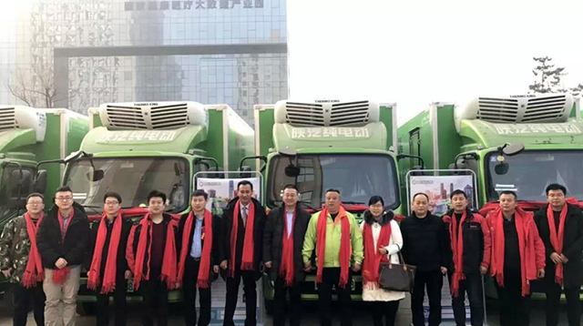 陕汽轩德E9冷链车备受客户赞许 交付32辆签单50辆