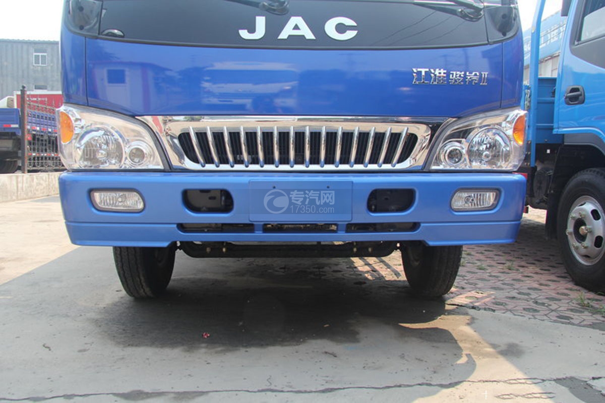 江淮骏铃2旗舰版单排4.18米载货车外观细节
