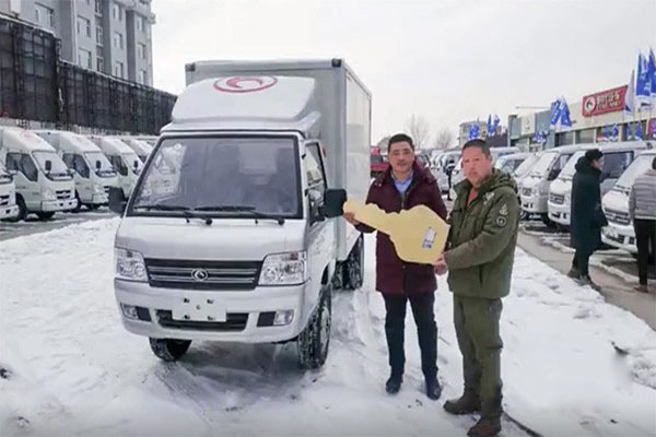 天寒地冻风雪大，挡不住福田时代热销季