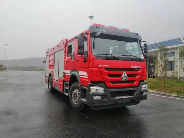 陕西汉川石门应急救援中队首辆消防车配备到位