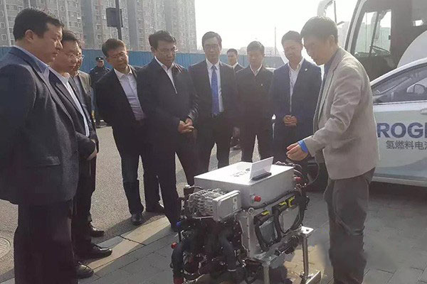 鼓励氢能发展 北京市海淀区委书记于军视察亿华通