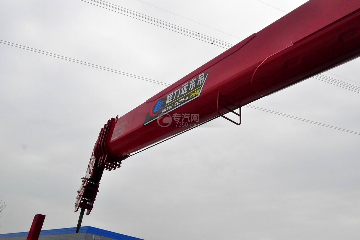 东风锦程V5前四后八20吨直臂随车吊吊机细节