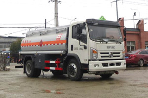 东风大多利卡国六8方运油车