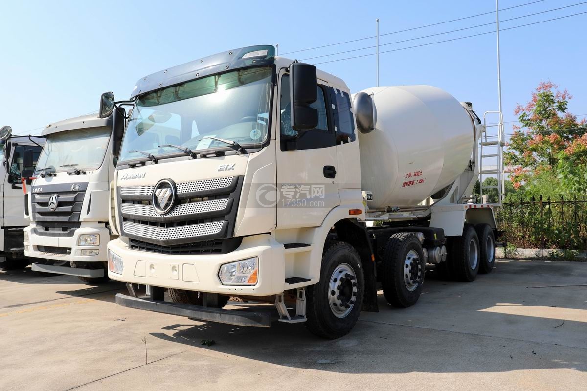 福田欧曼前四后八7.49方混凝土搅拌车