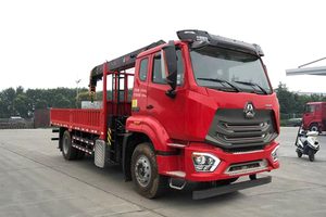 重汽豪瀚N5G单桥国六8吨直臂随车吊