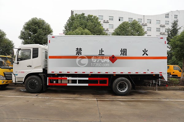 东风天锦6.2米易燃气体厢式运输车左侧图