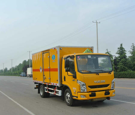 春星牌ZZT5070XZW-5雜項危險物品廂式運(yùn)輸車