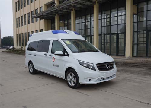 東方汽車牌ZDF5031XJH救護(hù)車