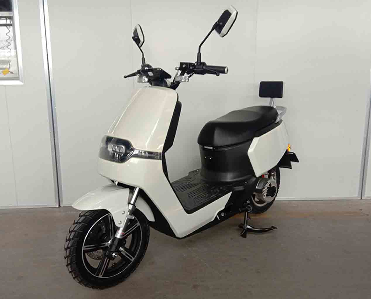 星月神牌XYS1200DT-2電動兩輪摩托車