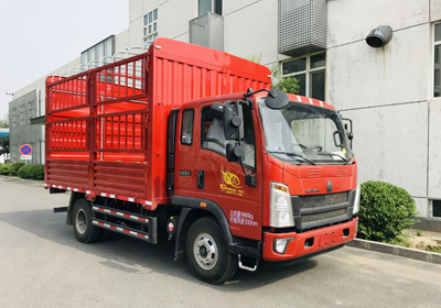 第10批次ZZ5107CCYH3315F1倉(cāng)柵式運(yùn)輸車