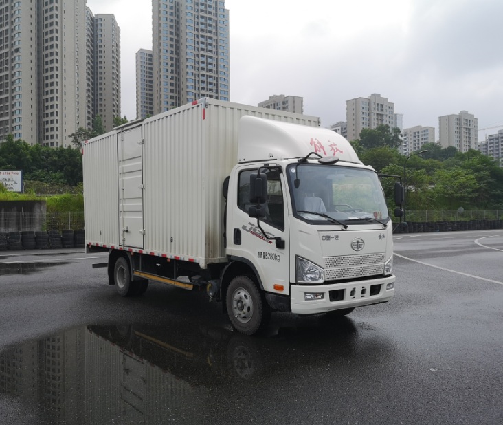 第11批次CA5080XXYP40K62L3E5A84廂式運輸車