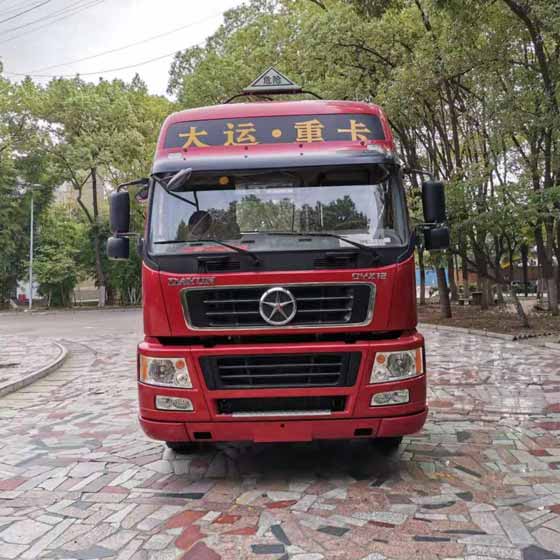 第15批次CGC4250A5ECCE危險(xiǎn)品運(yùn)輸半掛牽引車