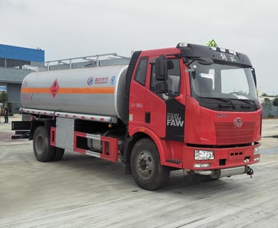 第17批次CLW5180GJYC5加油車