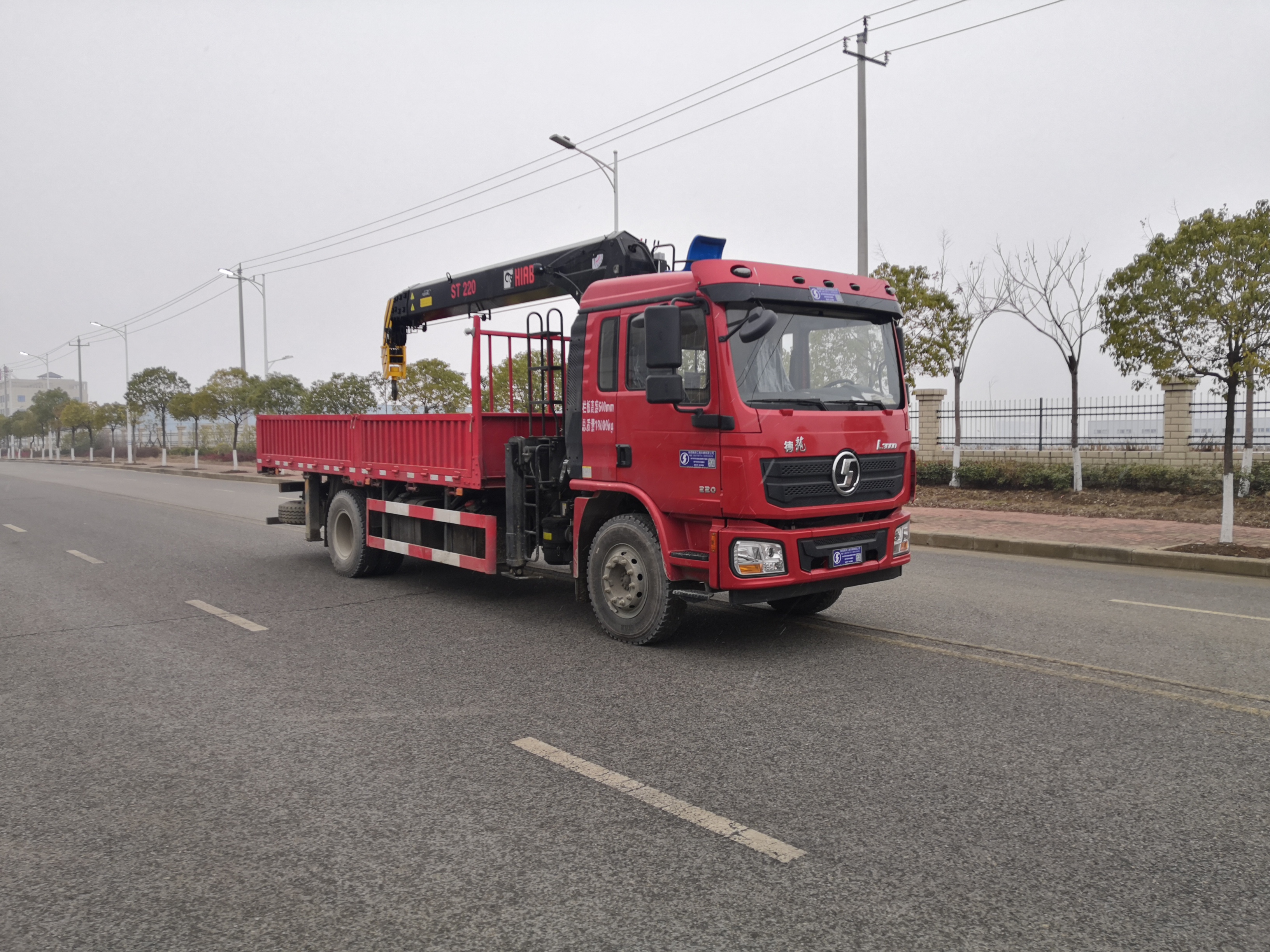 第18批次SX5180JSQLB501A隨車起重運(yùn)輸車