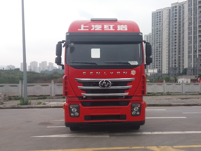 第13批次CQ4257HK13334半掛牽引汽車