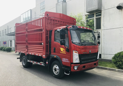 第9批次ZZ5107CCYG3315E1倉(cāng)柵式運(yùn)輸車