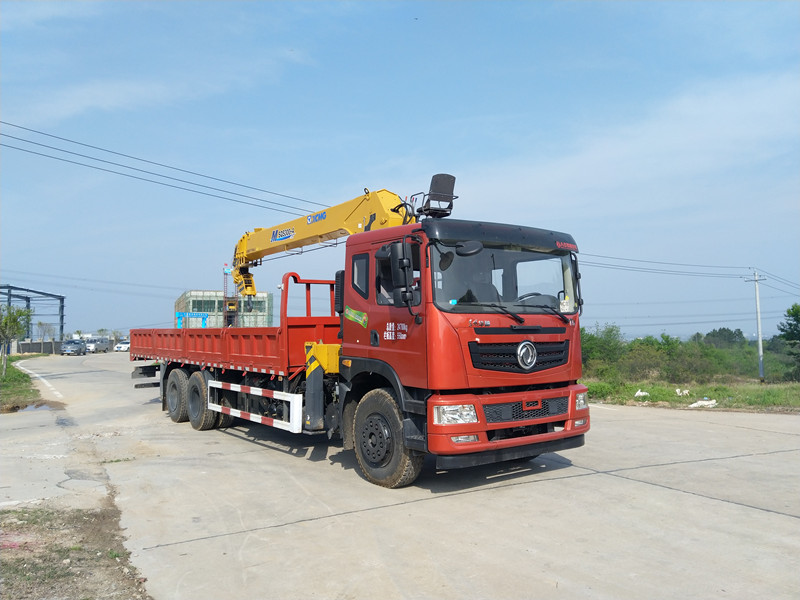 第17批次XCL5258JSQ隨車起重運(yùn)輸車