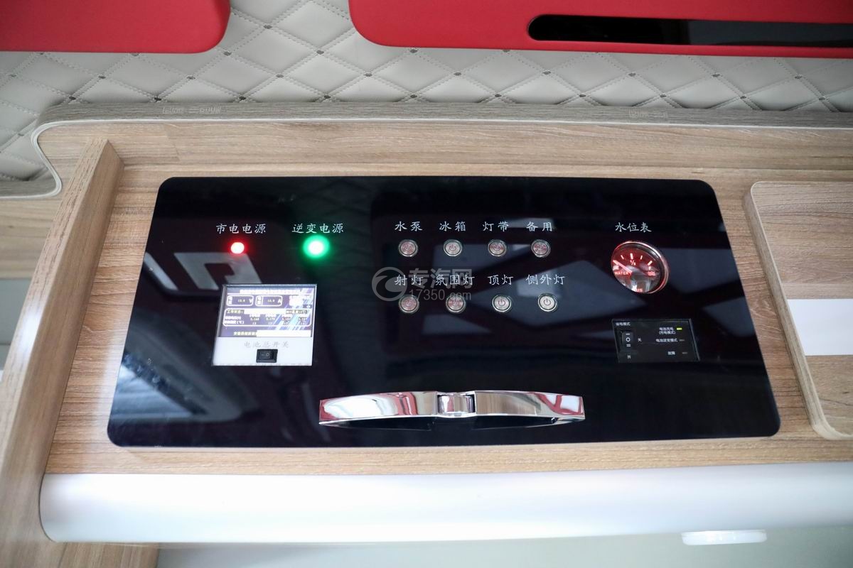 江铃福特C型房车智能触摸屏电控系统