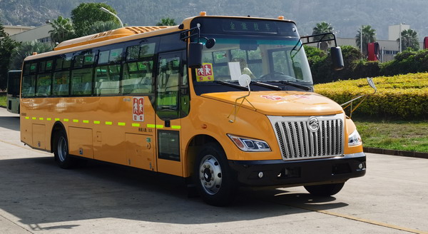 金旅牌XML6101J15ZXC中小學(xué)生專用校車