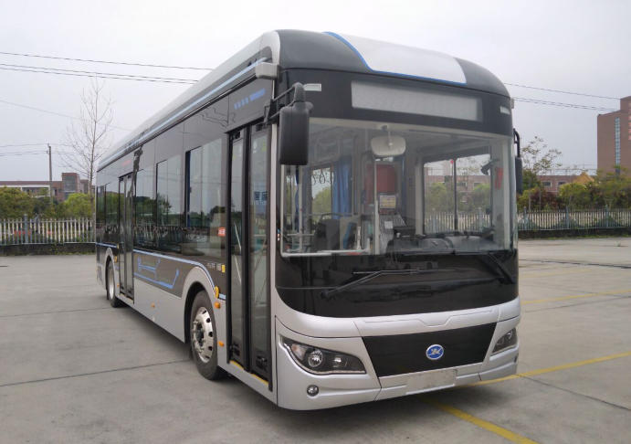 中宜牌JYK6102GBEV3純電動(dòng)低地板城市客車