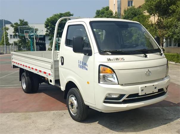 長(zhǎng)安牌SC1031UFD65載貨汽車