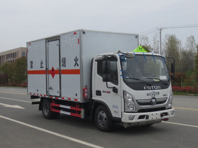 江特牌JDF5040XRQB6易燃?xì)怏w廂式運(yùn)輸車