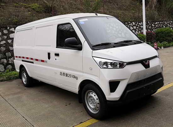 五菱牌GXA5031XXYBEV2純電動(dòng)廂式運(yùn)輸車(chē)