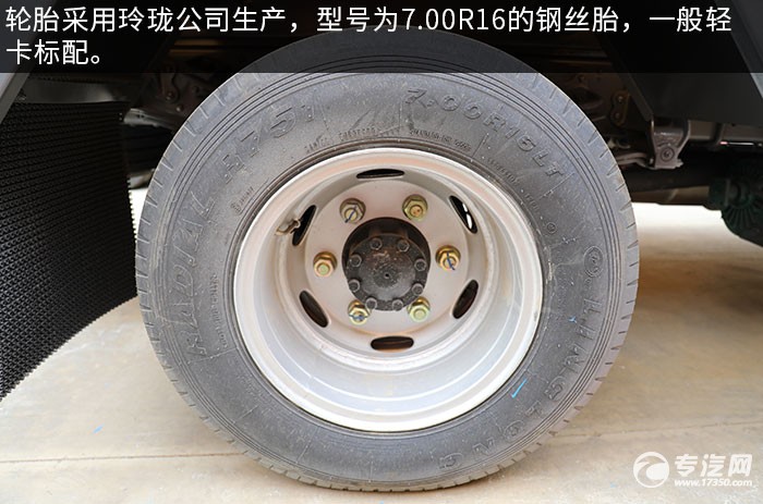 东风多利卡D6国六吸粪车评测轮胎