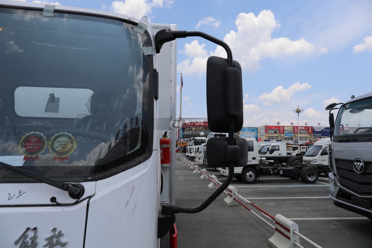 解放虎VH国五5.15米危险品厢式运输车左后视镜
