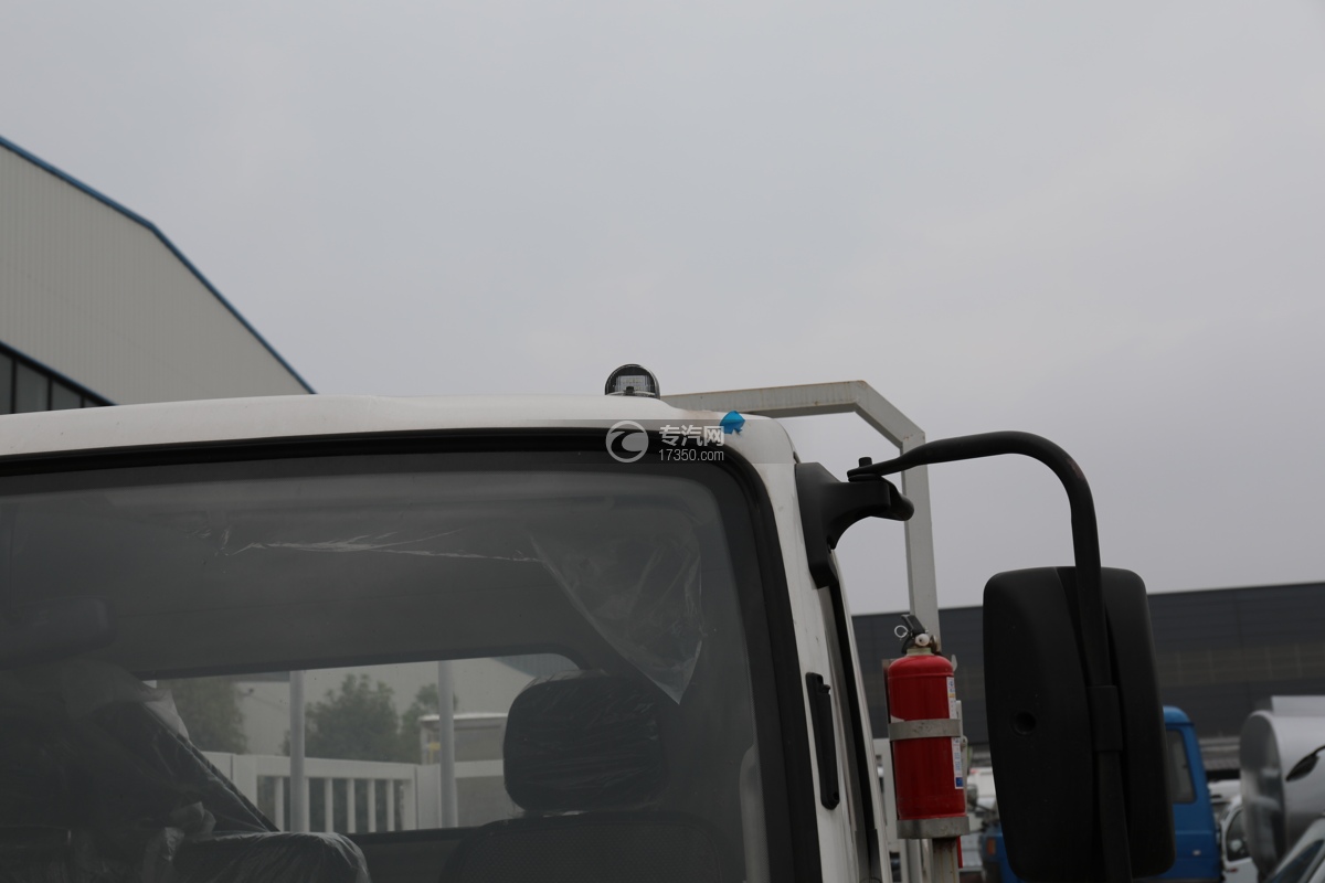 福田欧马可S3国六4.1米气瓶运输车示廓灯
