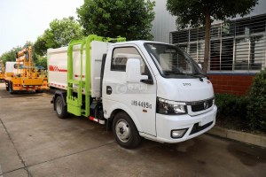 国六东风途逸自装卸式垃圾车图片