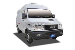 南京依维柯国五面包冷藏车