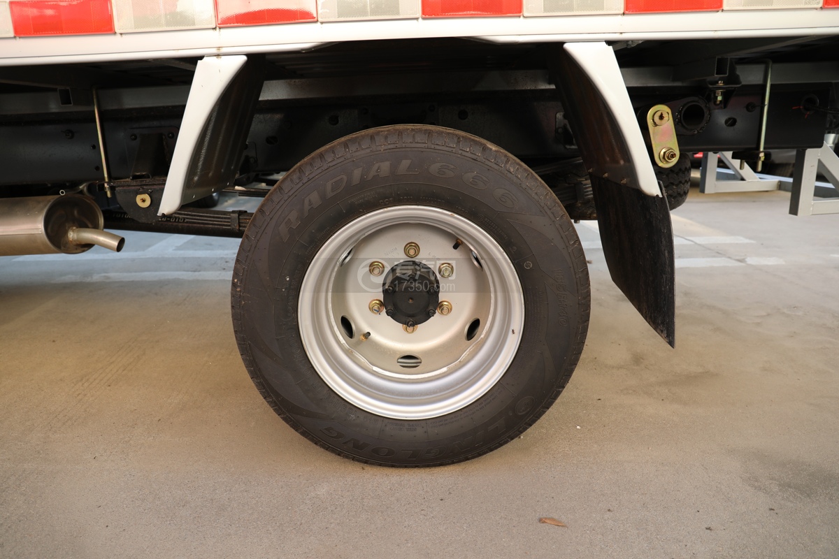 河北长安神骐T20国六2.93米冷藏车轮胎