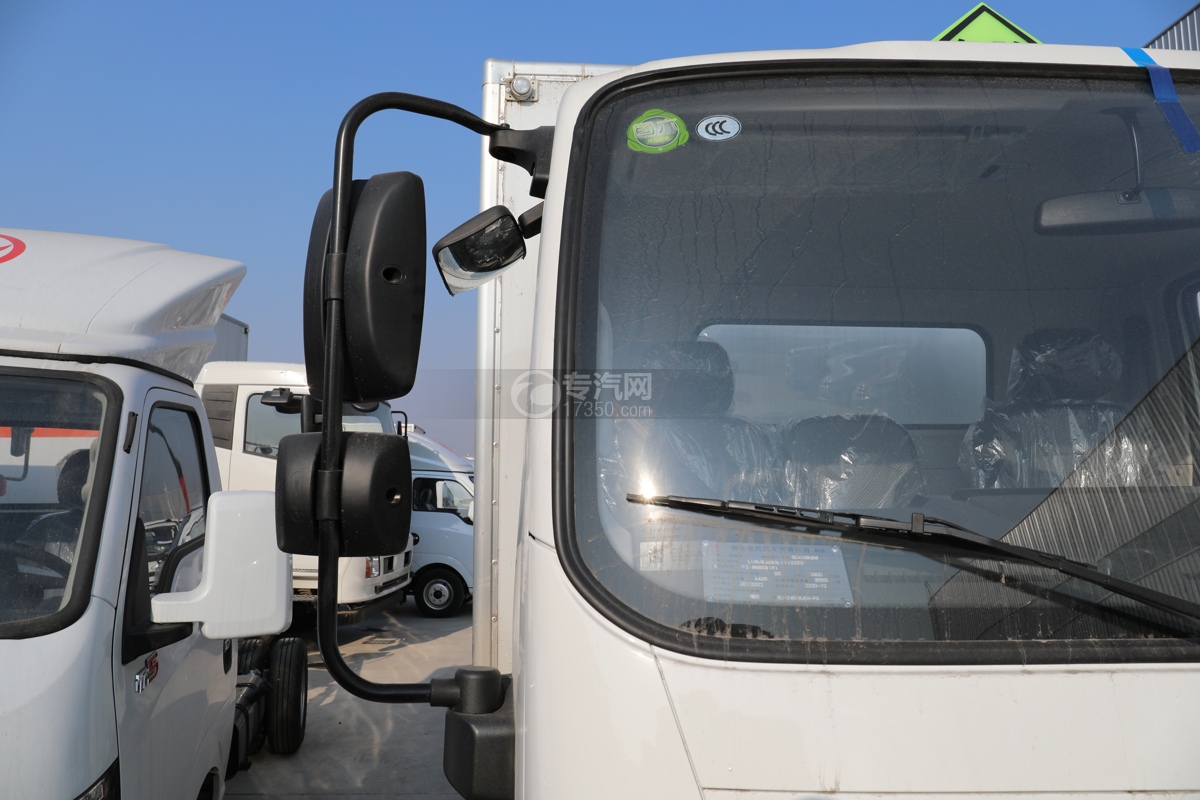 福田欧马可S1国六易燃固体厢式运输车右后视镜